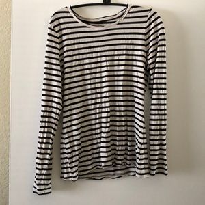 Apt. 9 Black and White Top